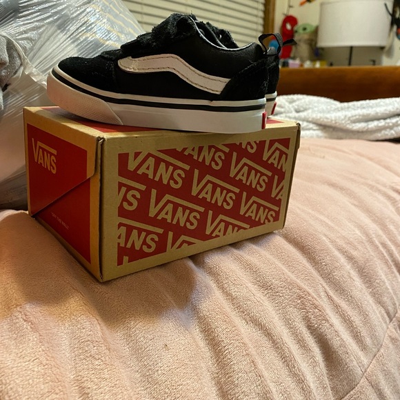 Toddler vans - Picture 2 of 7